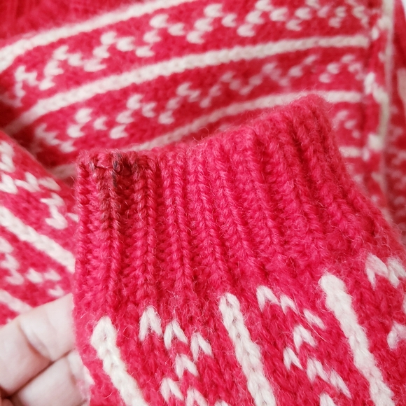 Vintage Lizwear Red Wool Sweater - Picture 12 of 16